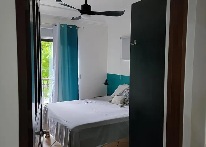 Beautiful Newly Refurbished 2 Bedroom 2 Bathroom 2nd Floor Appartement Tamarindo